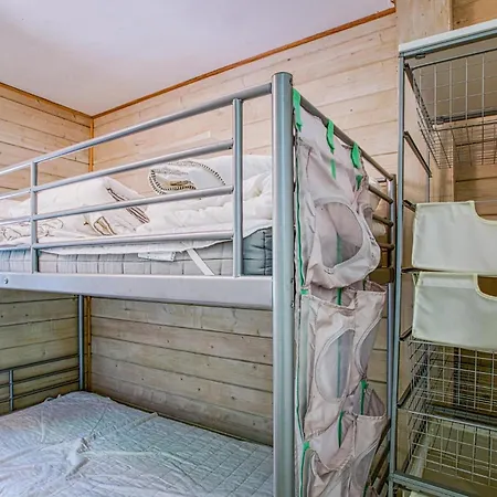 2 Bedroom Nice In Bourgnounac * Mirandol-Bourgnounac