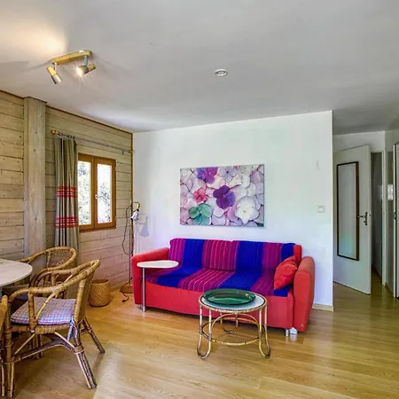 Дом отдыха 2 Bedroom Nice In Bourgnounac *