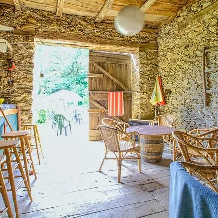 Дом отдыха 2 Bedroom Nice In Bourgnounac *